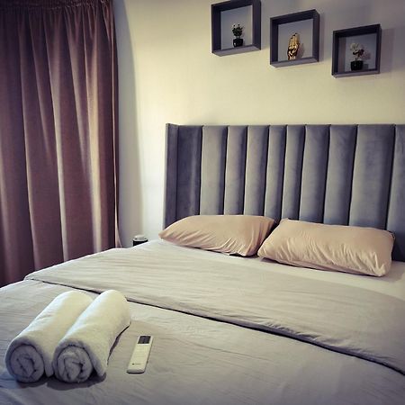 Nouveau Appartement Au Plein Centre Ville En Face Hilton & La Gare De Train Tgv M2 Танжер Экстерьер фото