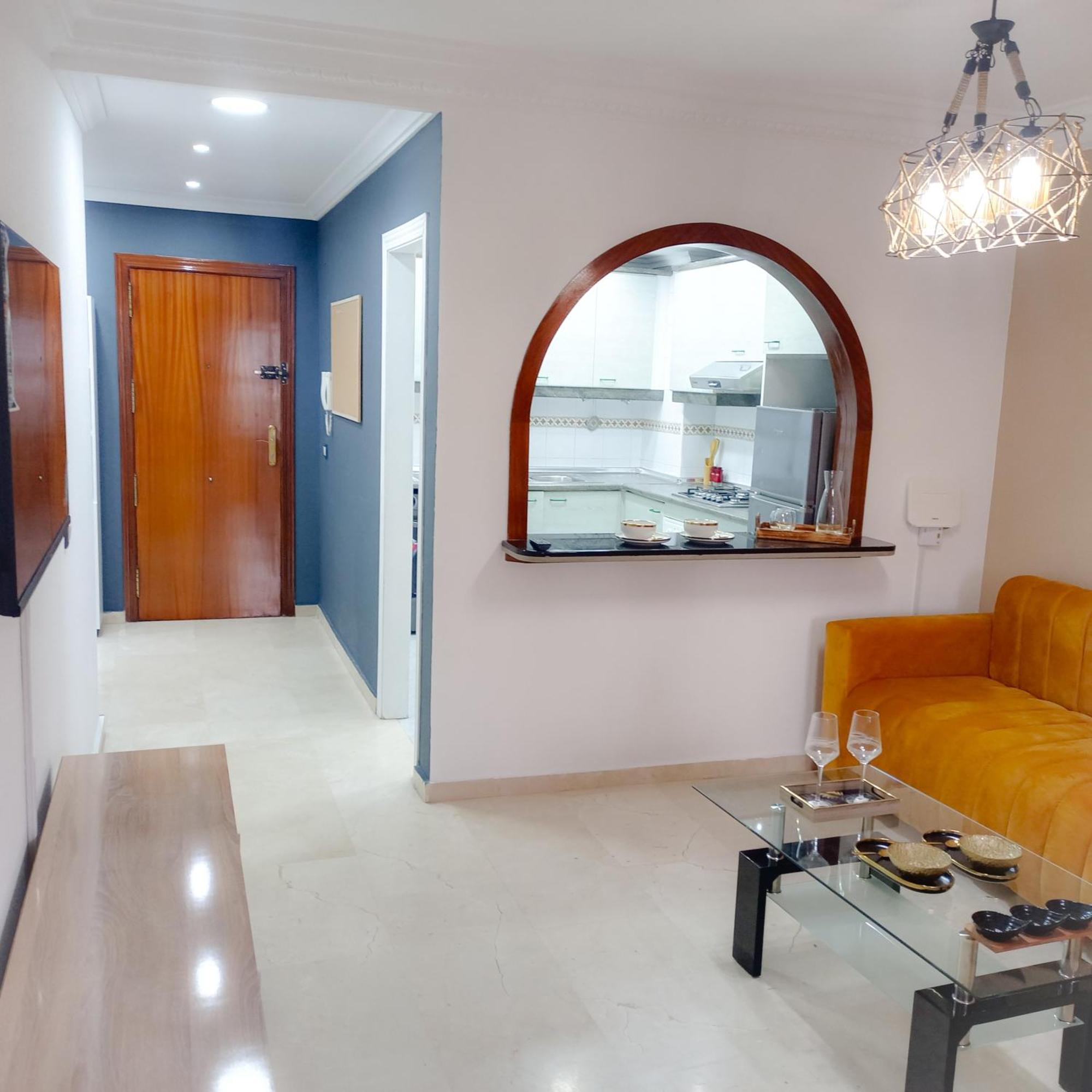 Nouveau Appartement Au Plein Centre Ville En Face Hilton & La Gare De Train Tgv M2 Танжер Экстерьер фото
